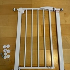 カトージ ベビーセーフティオートゲート スリムS ホワイト 60...
