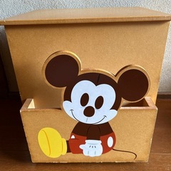 ミッキー　おもちゃ箱　絵本棚