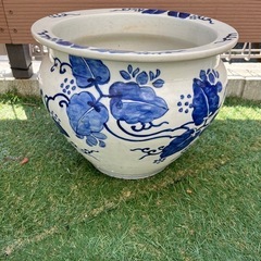 大きめ　鉢　　白　ブルー　陶器　