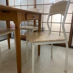 無垢材(大幅値下げ)IKEAダイニングテーブルセット　4脚　バタフライテーブルの画像