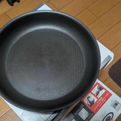 名古屋市北区平安通駅近辺 手渡し無料 本日限定 フライパン 3枚セット の画像