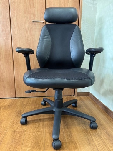 オフィスチェア、デスクチェア