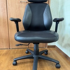 オフィスチェア、デスクチェア