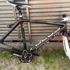 FOCUS CAYO 105Ltd 2011 サイズS　フレームセット