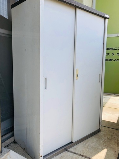 スチール物置 収納庫 屋外