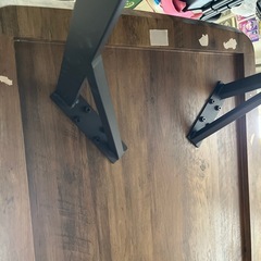 ダイニングテーブルの画像