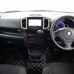 【自社ローン対象】スズキ　ソリオ〇コンパクト〇メモリーナビ〇Bluetooth〇フルセグ〇DVD再生〇ETCの画像