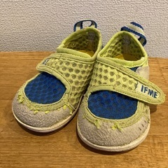 靴　キッズ　ベビー　サンダル　運動靴　スニーカーの画像