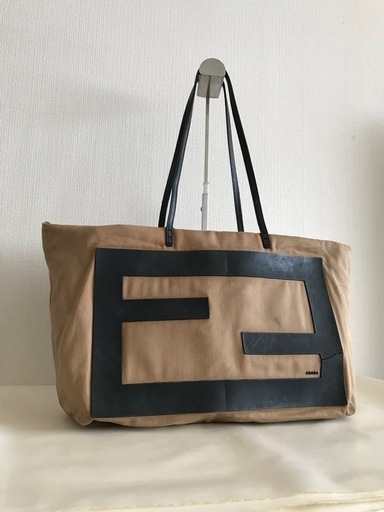 FENDI フェンディ 肩がけ トートバッグ ユニセックス
