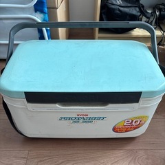 クーラーボックス