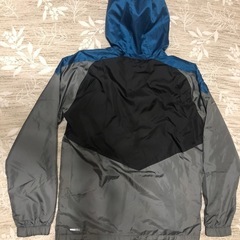 プーマ　ウインドブレーカー　Mの画像