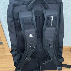 新品adidasリュックの画像