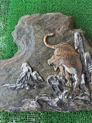 虎 置物 石 かわいい猫虎 マーブル石 大理石 タイガーアイ 虎目石