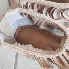 19cm　スニーカー　GAPサンダルの画像