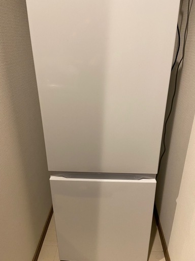 Hisense 2ドア冷凍冷蔵庫　HR-D1701W　175L