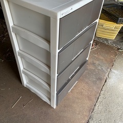 profix チェスト　4段の画像