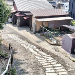海と山の眺望が楽しめる暮らし。 自然の中で家庭菜園が可能。 ゆとりの駐車場スペース。 高台での生活。 - 不動産