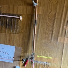 木製ハンド（遠くの物を取る物）