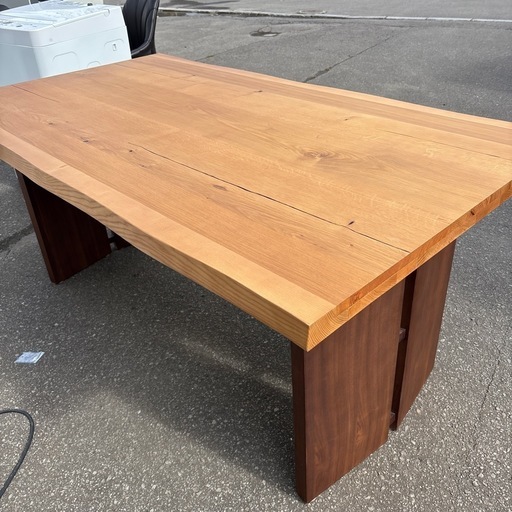 美品 タンスのゲン モダン ダイニングテーブル 天然木 一枚板 横幅160㎝