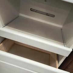 【ジモティー割あり】食器棚の画像
