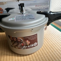 アルミIH対応圧力鍋6リットルの画像
