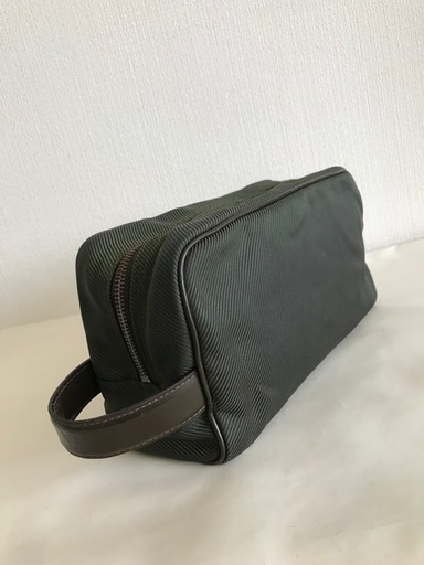 ルイヴィトン タイガ セカンドバッグ パラナ