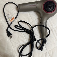 ドライヤー　　ヘアビューザープロフェッショナルの画像