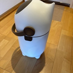 オムツポットの画像