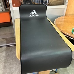 美品　トレーニングマット フィットネスマット ブラック 10mm adidas ヨガマットの画像