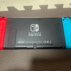 ニンテンドーSwitch 旧型の画像