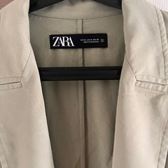 ZARA ライトグリーン スプリングコートの画像