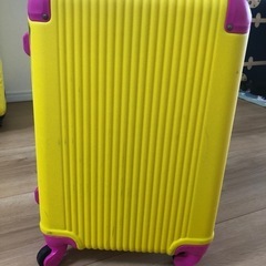 スーツケースの画像