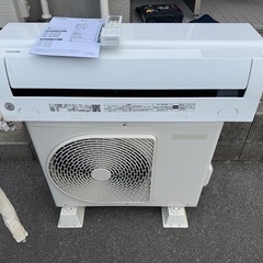 2022年製東芝ルームエアコンRAS- J221M (W)　