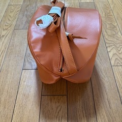 ショルダーバック　ラグビー型 新品の画像