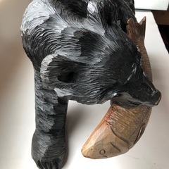 木彫りの熊の画像