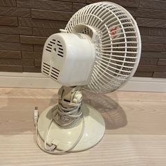 卓上扇風機の画像
