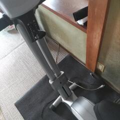 決まりました。。運動不足解消に　ランニングマシーン　REMARK   FB-680HPの画像
