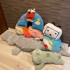 ビッグサイズのぬいぐるみ達の画像