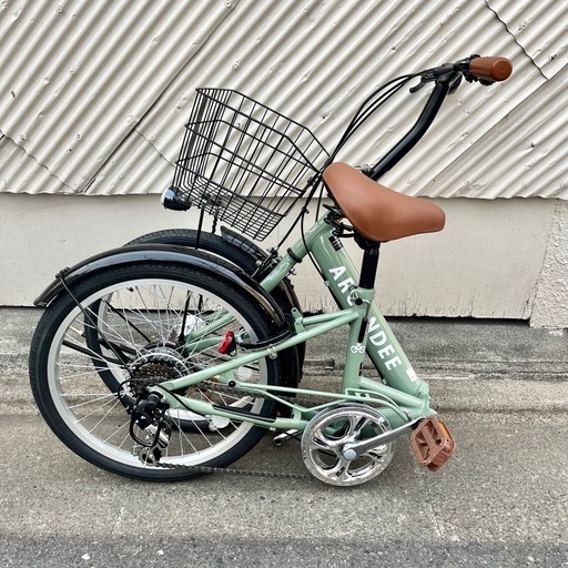 《売約済》【武蔵小山店】【～4/14限定SALE！全品20%お値引き！】 美品 折りたたみ 自転車 20インチ6段 変速 arcandee SMグリーン コンパクト 街乗り 持ち運び 旅行先 輪行 折り畳み シティサイクル サイクリング  23年購入品