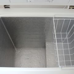 ノンフロン冷凍庫 142リットル ICSD-14A-W　アイリスオーヤマ 中古品 の画像