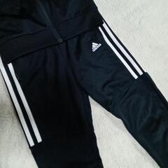 adidas　ジャージ　120cmの画像