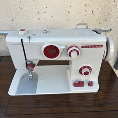 昭和レトロ　ミシンの画像