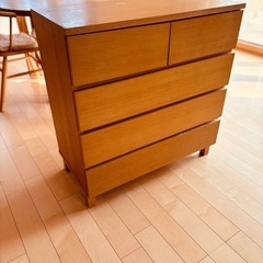 お話中です。無印タンス2台