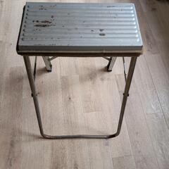 【交渉中】２段 安全踏台  脚立の画像