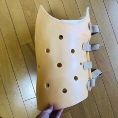 腰痛ベルト　腰痛　背骨　肋骨　ベルト　ギプスの画像
