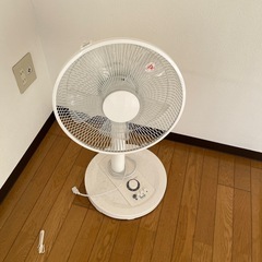 美品【扇風機】1年しか使用しておりませんの画像