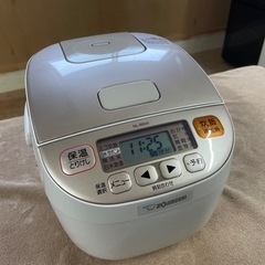 032604象印3合炊き炊飯器2017年製