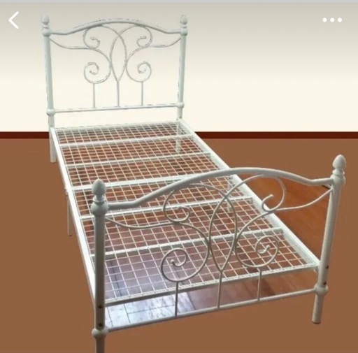 ベッドフレーム