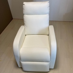 コンパクトリクライニングチェアの画像