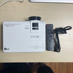 LED小型プロジェクター　DR.J 動作確認済の画像